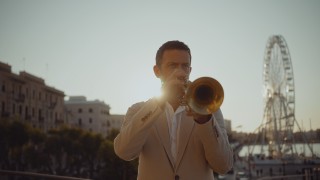 Weltbekannter Trompeten-Virtuose mit erstklassiger Band